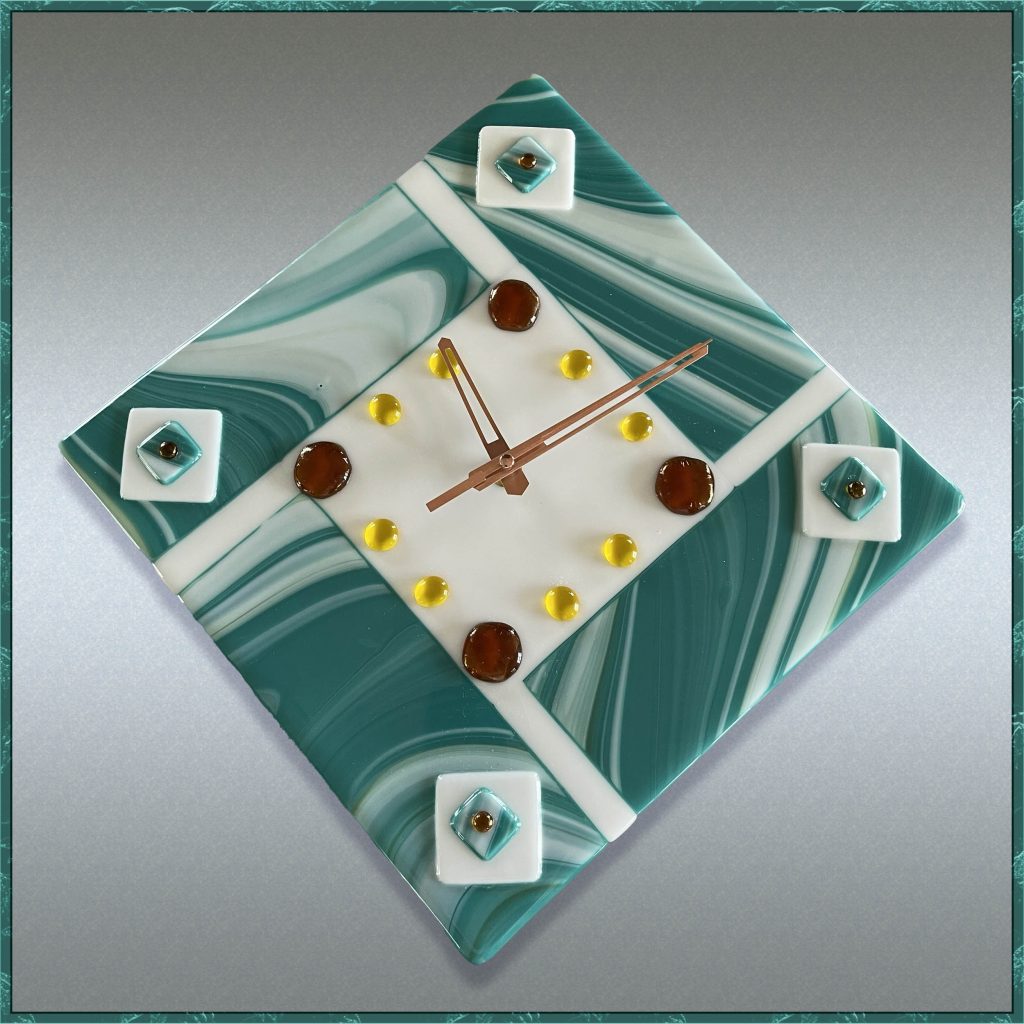 AAS-Clock-Green-Diamnond